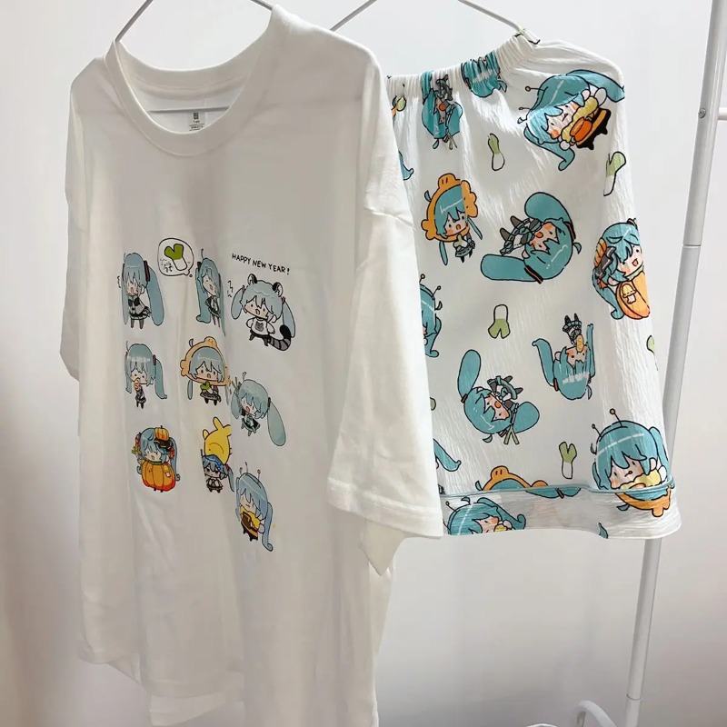 Novos pijamas Hatsune Miku de  - Japan Summer Festival Clothing avaliação e preço